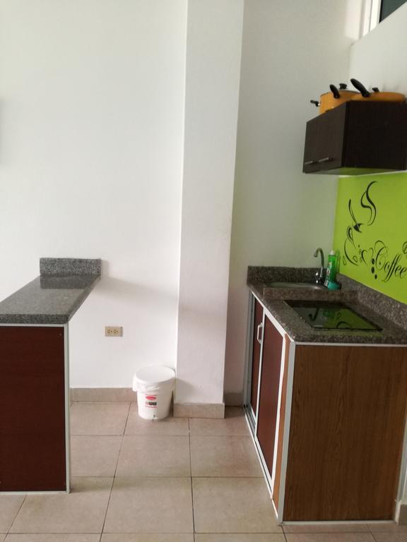 Francisco Habitaciones Manta Εξωτερικό φωτογραφία